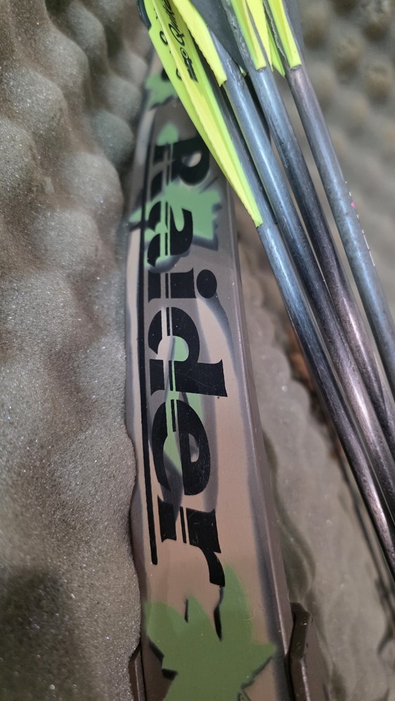 Hoyt Raider Compound Bow Package – Ready to Shoot