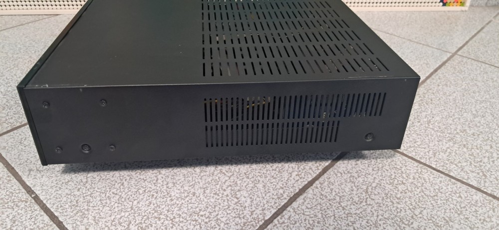 TRUAUDIO A75 Multizone amplifier