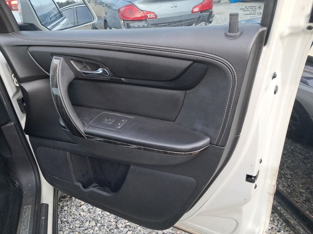 ACADIA 2015 Glove Box 4903605