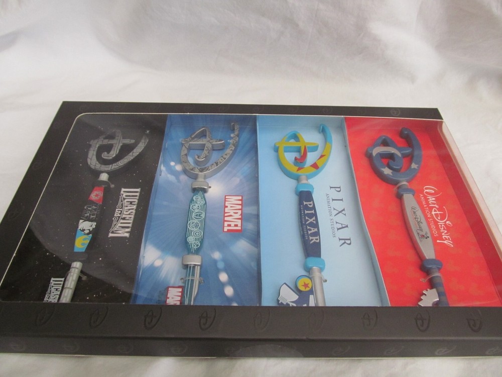 Genuine Disney Key Set Pixar Marvel Star Wars Studio Starter Collection Sealed