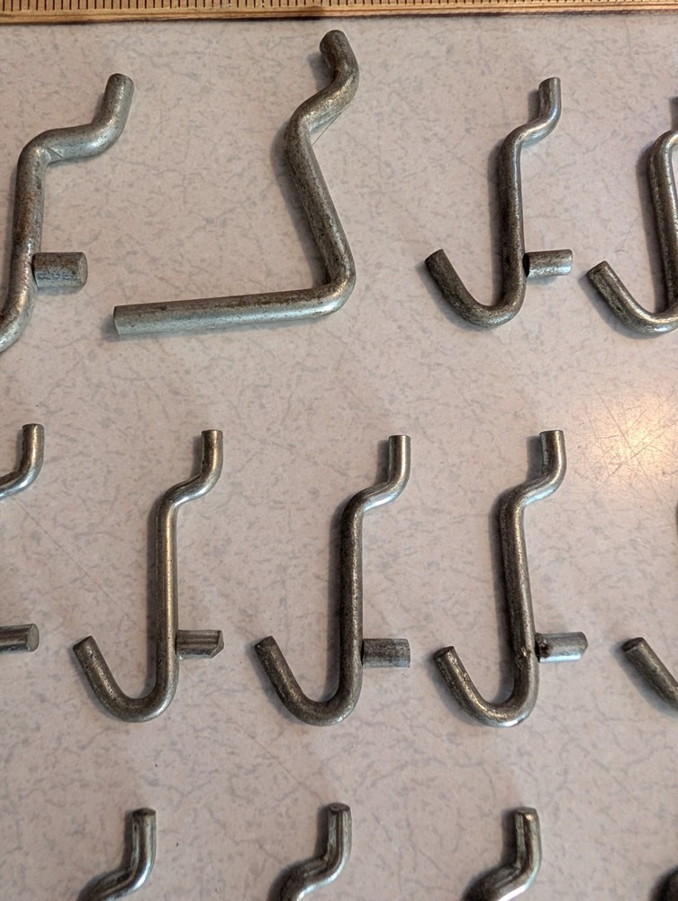 28 VINTAGE PEGBOARD HOOKS