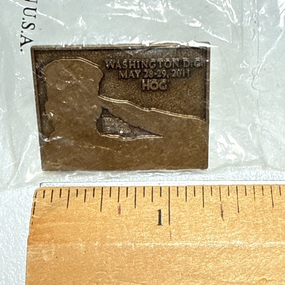 HOG Lapel Pin Harley Davidson Owners Group - Rolling Thunder Washington DC 2011