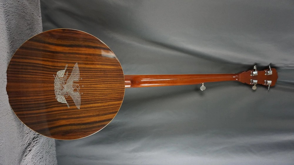 Pirles 5-String Closed Back Banjo w/ Hard Case