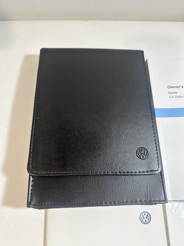 2016 Volkswagen Beetle Owner's Manual Set