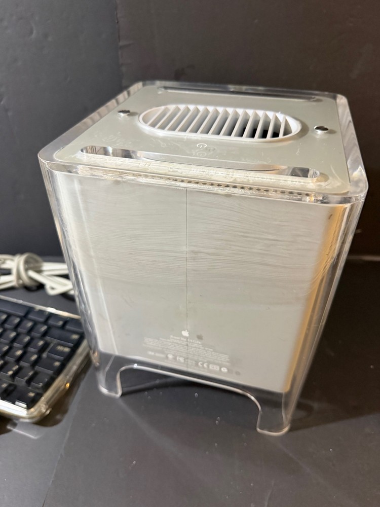 Apple Power Mac G4 Cube Loaded, Working, Complete with KB, Power, Mouse and more