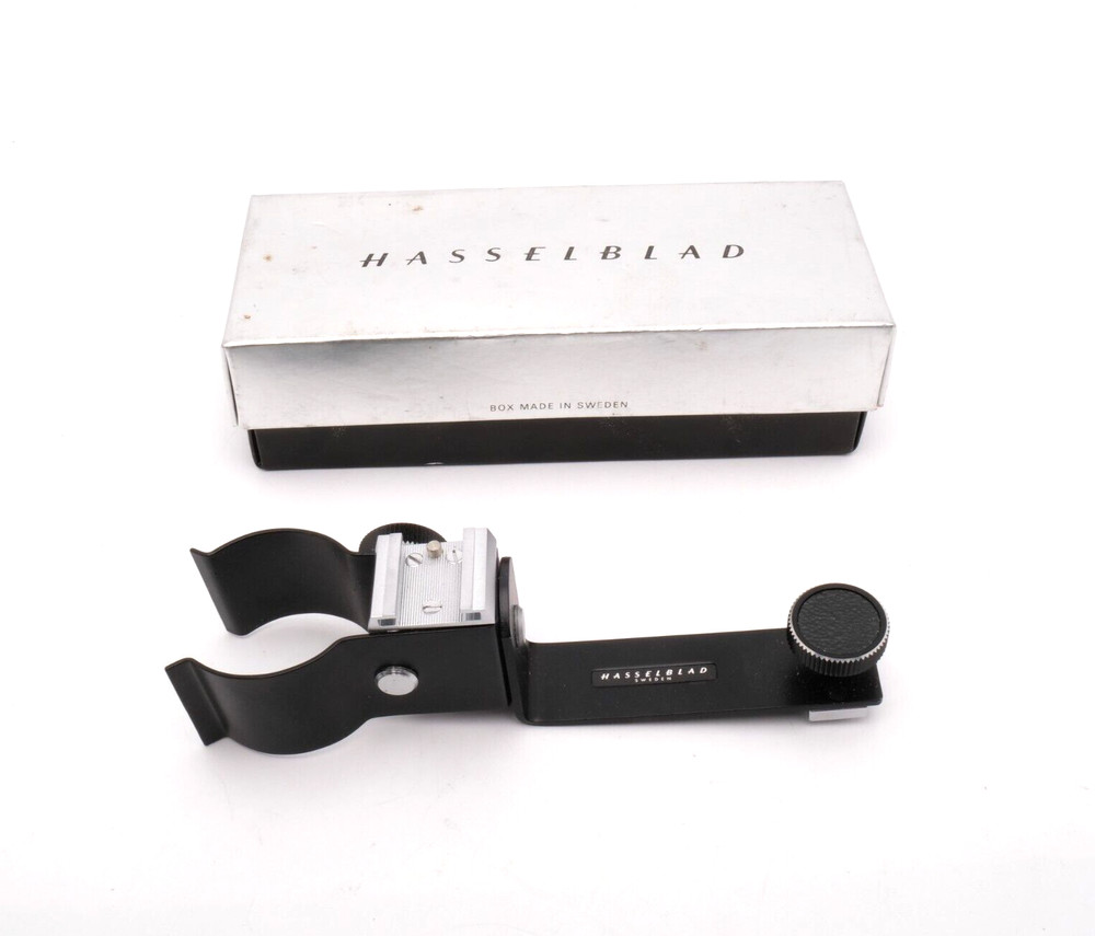 HASSELBLAD ADJUSTABLE FLASH HOLDER # 45039 WITH BOX