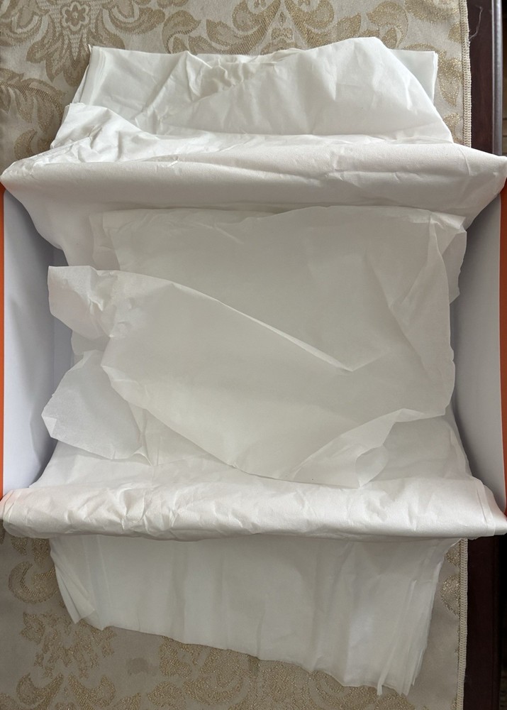 Authentic HERMES Empty Storage Box W/Tissue 12" x 8” x 4.5” 070 BIS