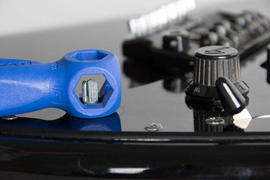 Music Nomad The Octopus 8 'n 1 Tech Tool