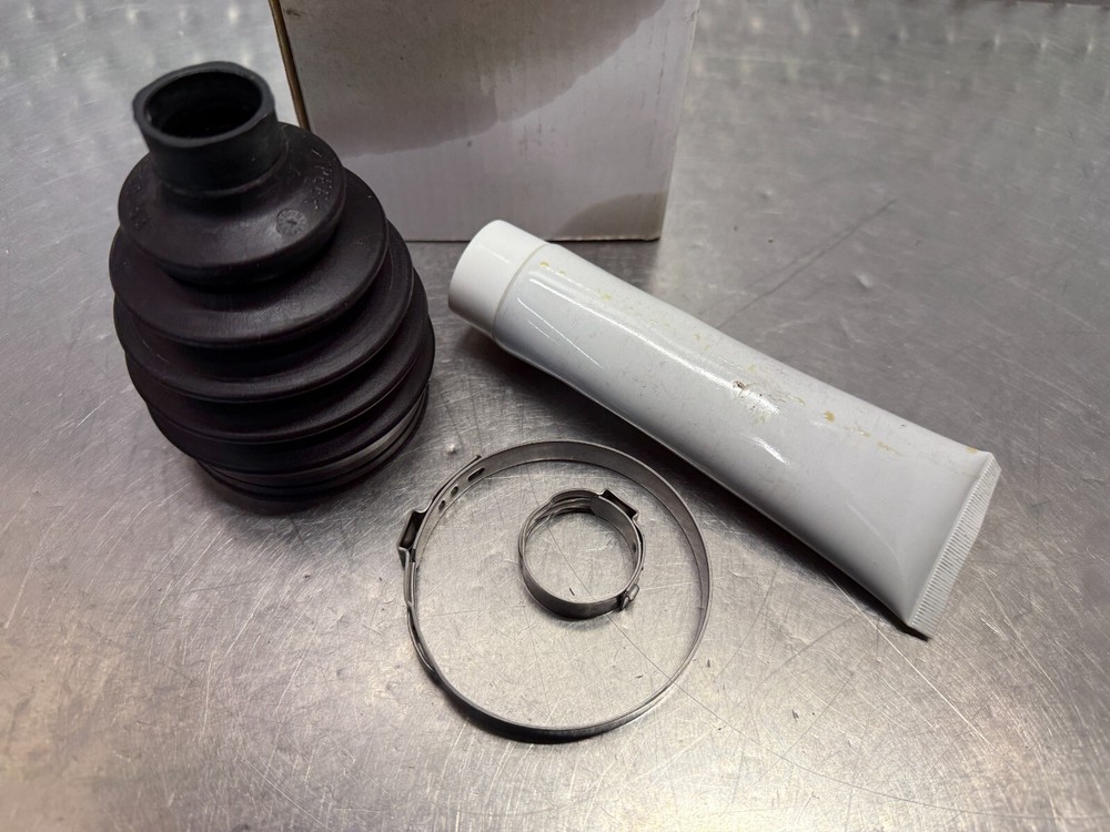 POLARIS CV BOOT KIT 2204107 S037D