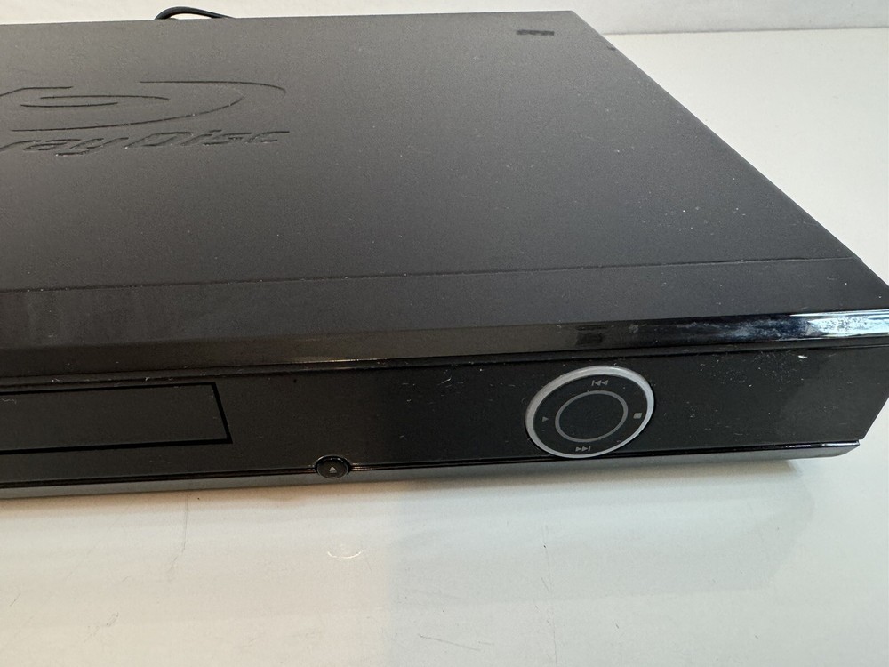 OLEVIA Blu-Ray DVD Disc Streaming Player Model BDP-110 No Remote Tested