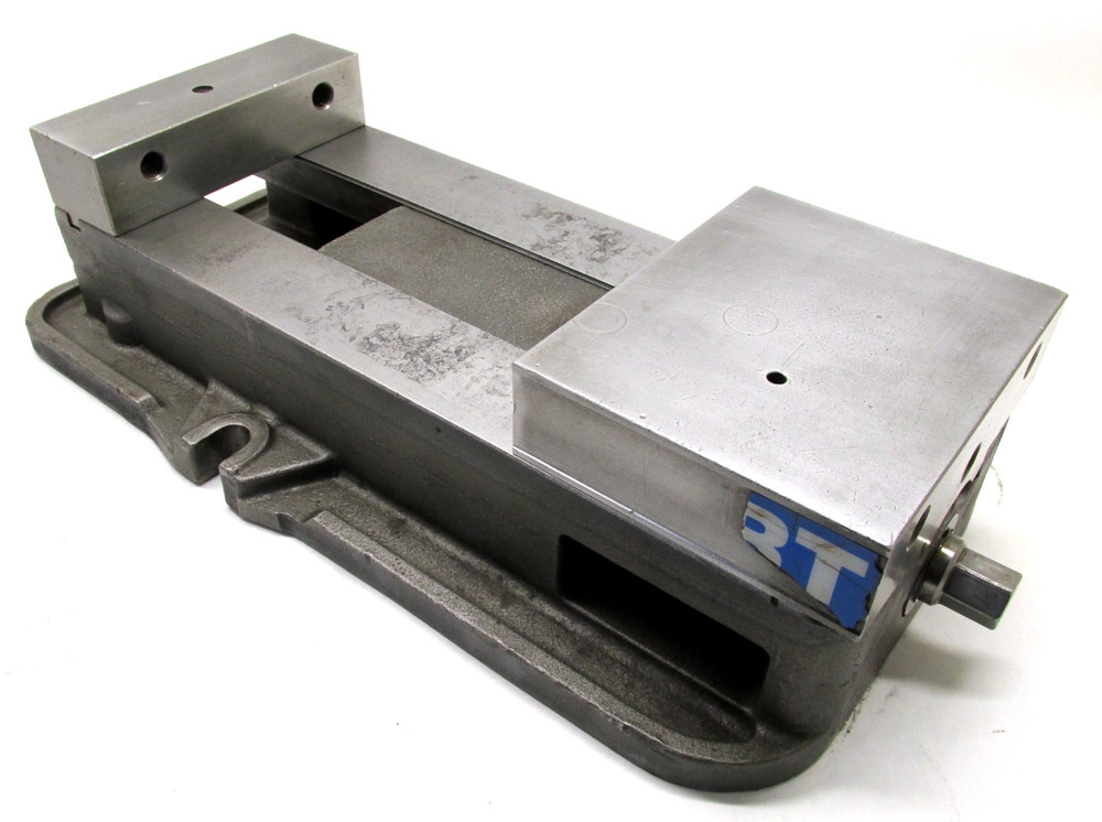 KURT ANGLOCK 6" MILLING MACHINE VISE - #D675