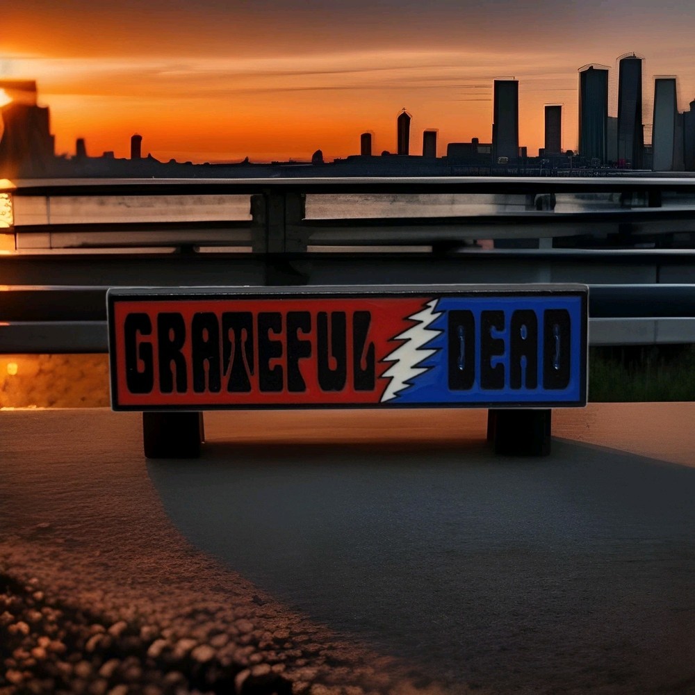 🎸 Grateful Dead Lightning Bolt Rectangle Logo Enamel Pin