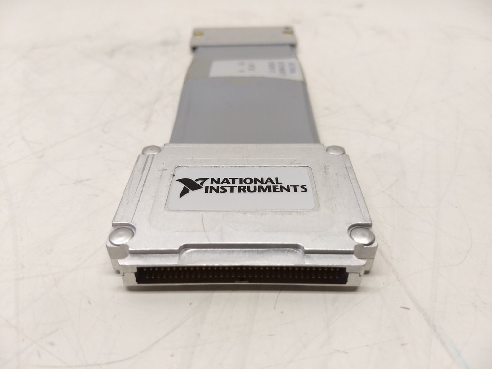 National Instruments 183569B-01 0.1 Meter Cable