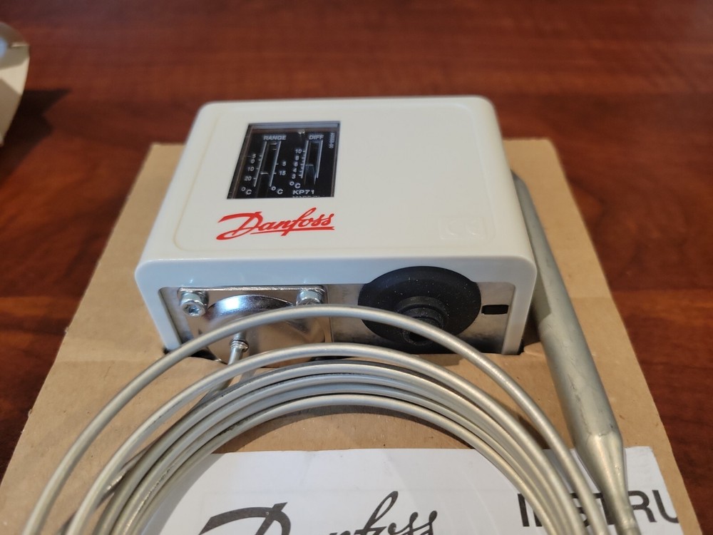 Danfoss Thermostat 060L111366