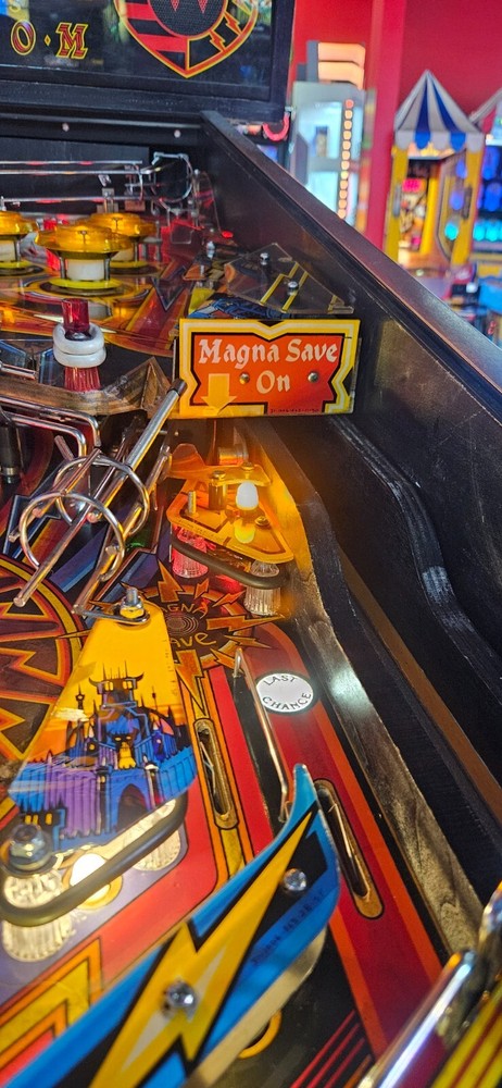 Black Knight 2000 Pinball by Williams - 2073