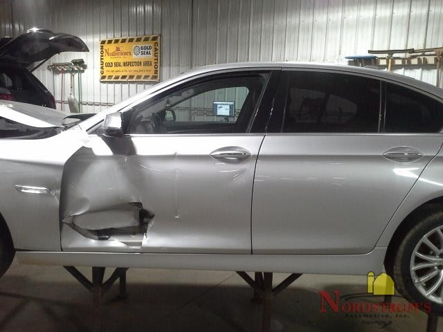 2014 BMW 528i Front Spindle Knuckle AWD Left