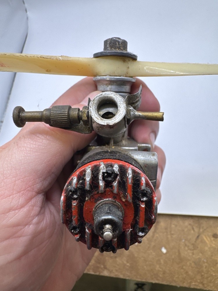 Vintage McCoy .19 Model Airplane Engine w/ Prop Good Compression Untested