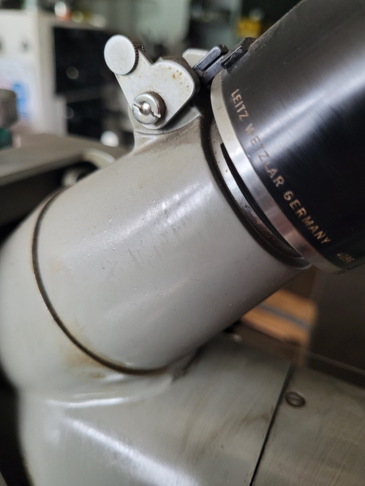 leitz optical dividing head