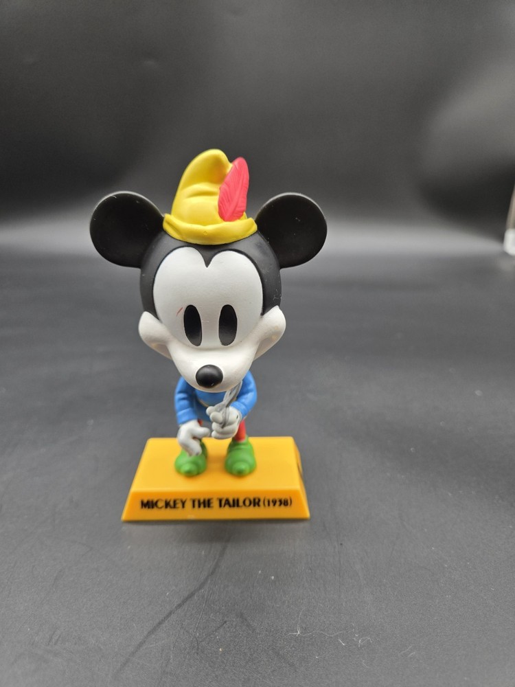Mickey Mouse Mickey the Tailor Bobble Head Figure Upper Deck