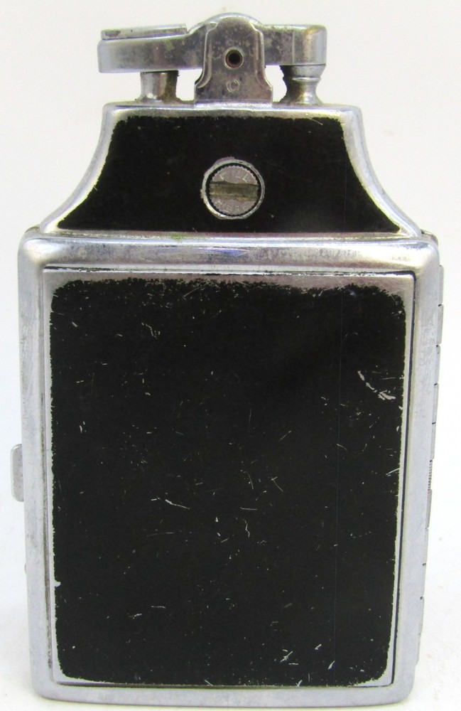 Vintage Ronson Black/Silver Cigarette Case with Lighter.