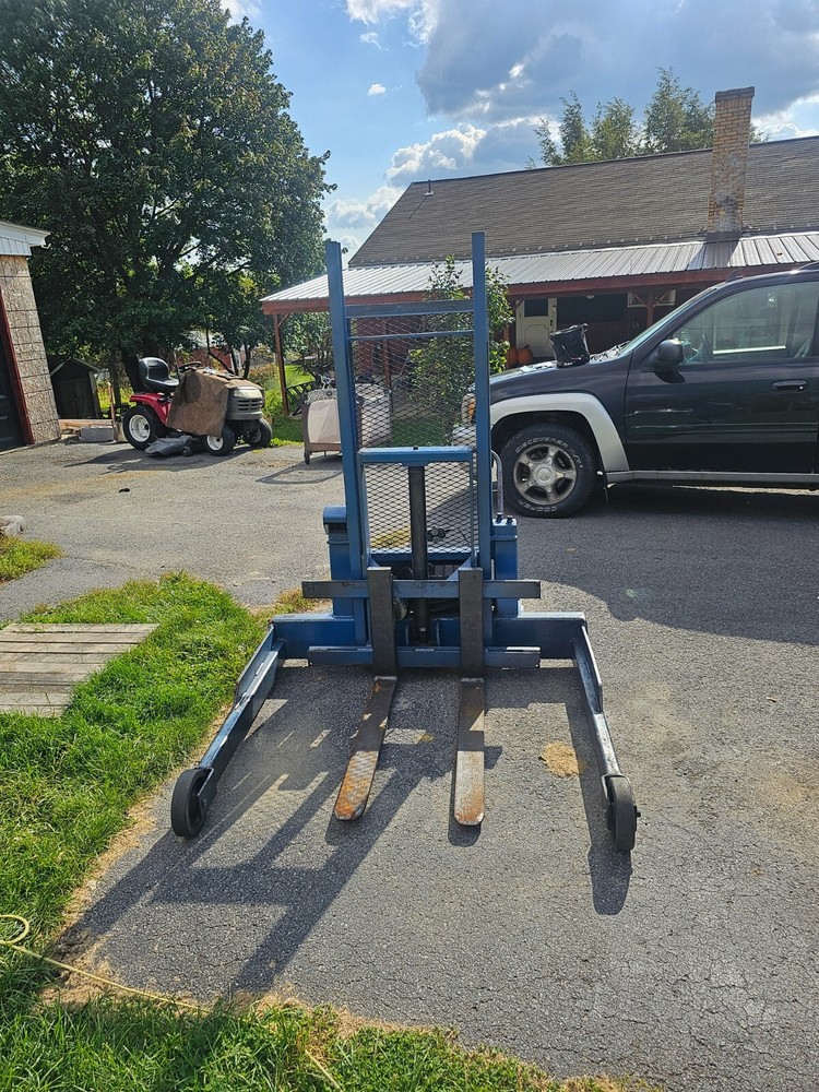 vestil electric pallet jack