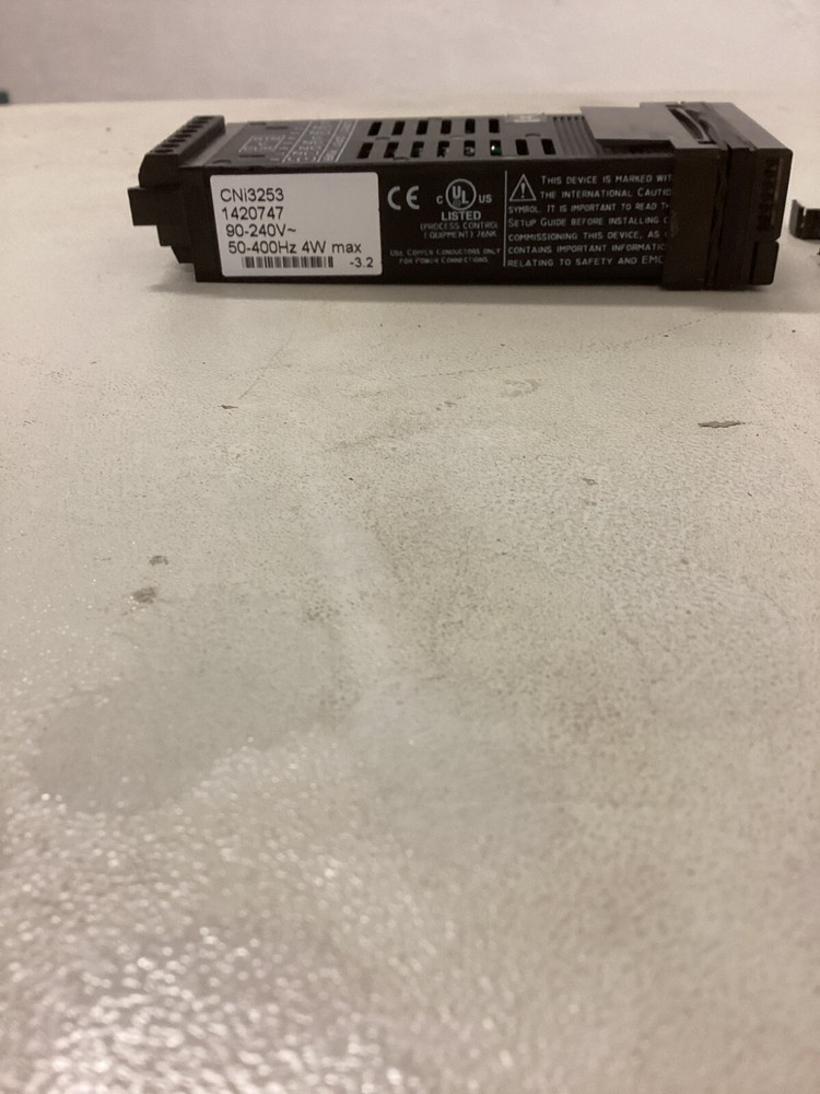 CNi3253 Omega Temperature Controller