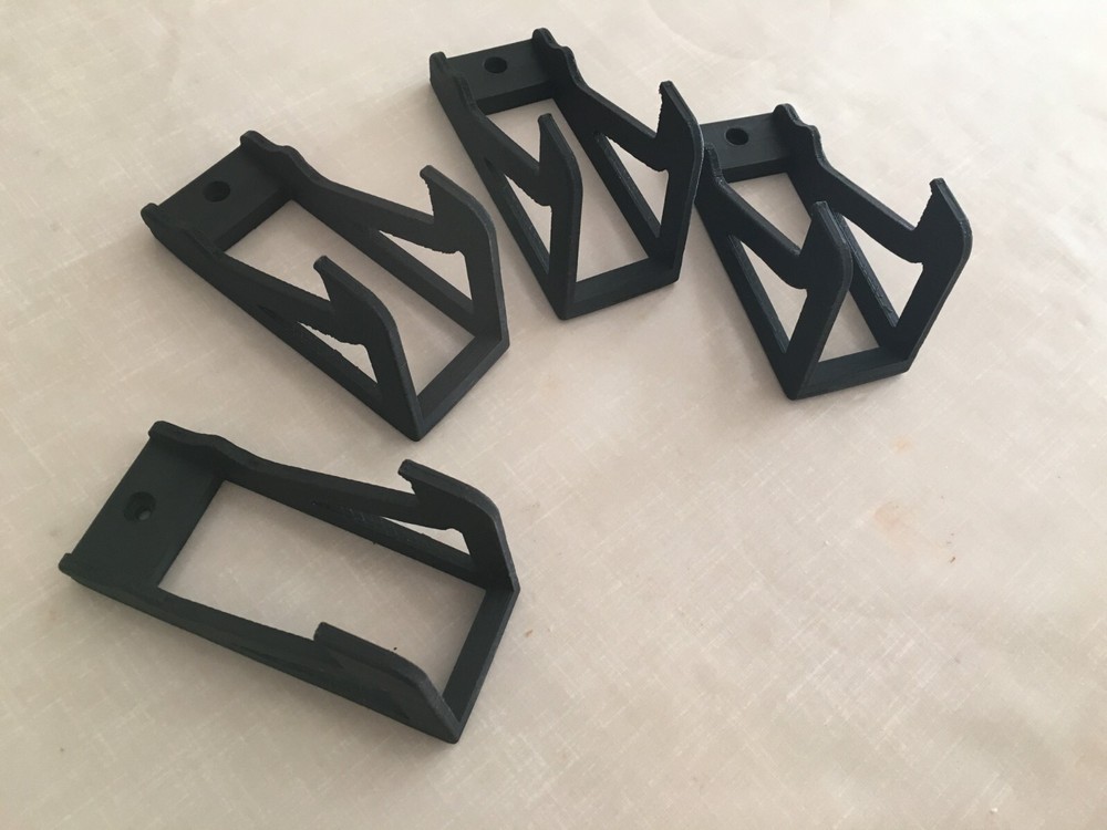 xbox 360, one, series s/x, controller wall mount hanger