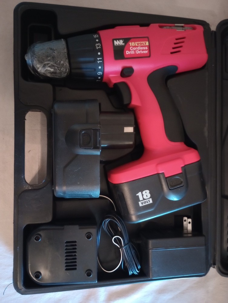 MIT 73247, 18v Variable Speed Cordless Drill Driver Set, Case, Bits, Batteries