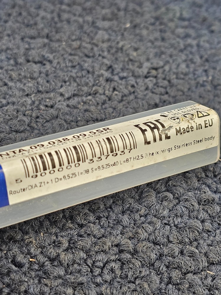 QIC TOOLS RD1.38.150.38: One Flute Compression Segmented PCD Diamond Router Bit