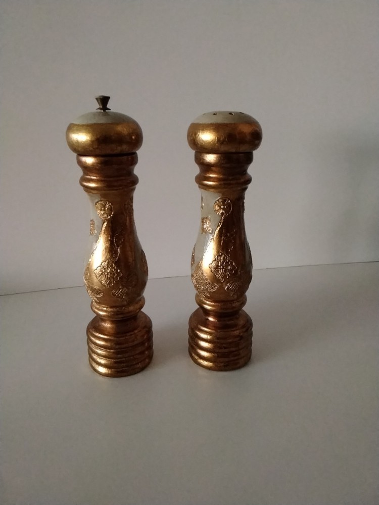 ITALIAN SALT AND PEPPER GRINDER Replicas