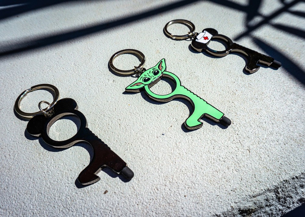 Mickey Touchless Door Opener With Stylus
