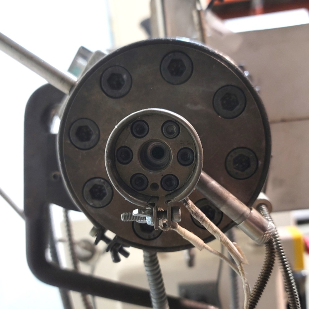 Olympia Tool & Machine Co. Plastic Extrusion Machine, 240VAC 3-Ph, 1.25" Screw