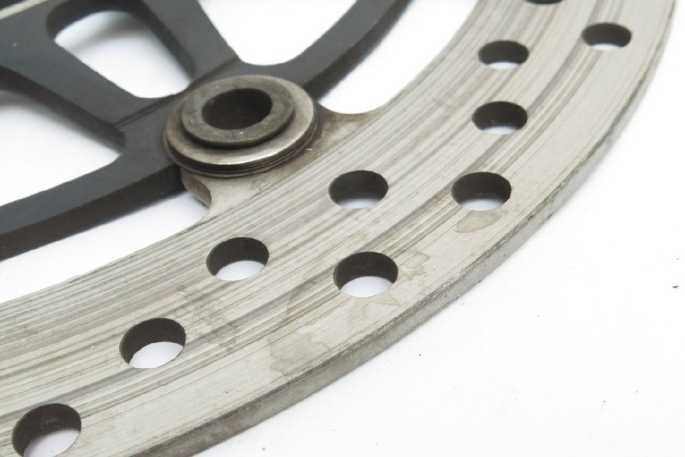 CBR929RR Front Disc Rotor JH2SC44A6YM014