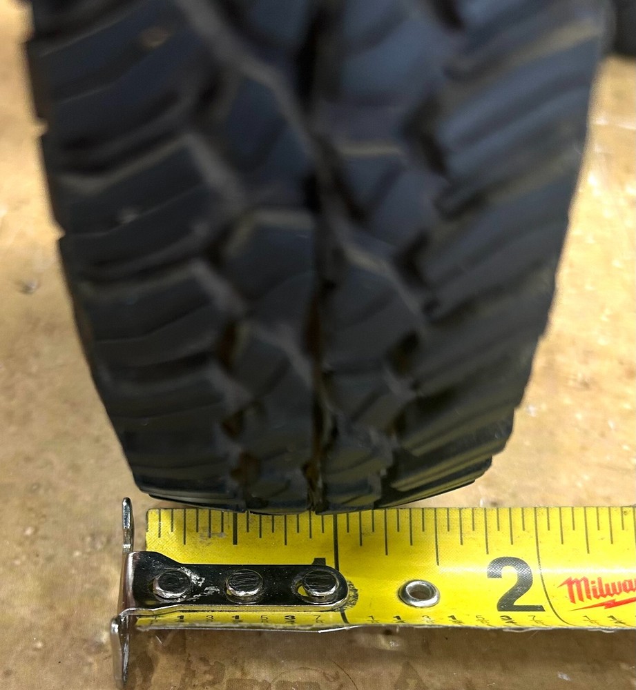General 1.9 Grabber Tires & Unbranded Wheels