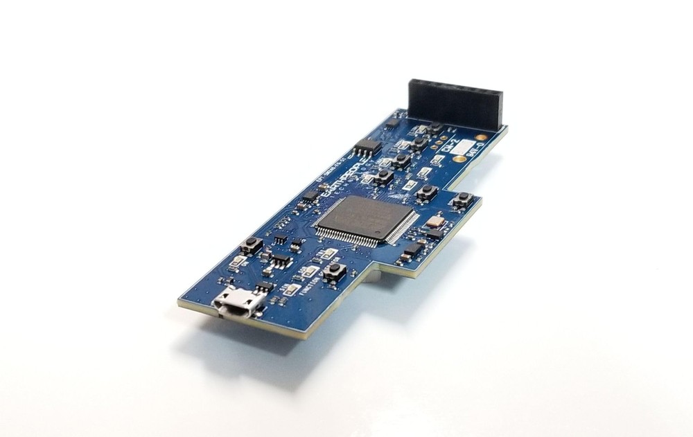 Altera MAX V 5M240 CPLD Development Board - BeeProLogic