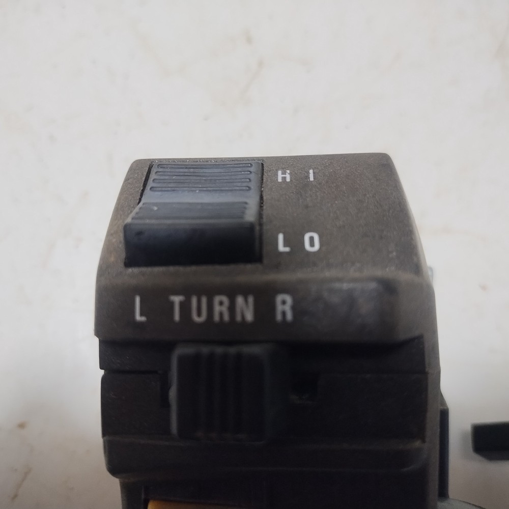 1993 Suzuki VX800 Left Handlebar Switch Headlight Turn Signal Choke Cable