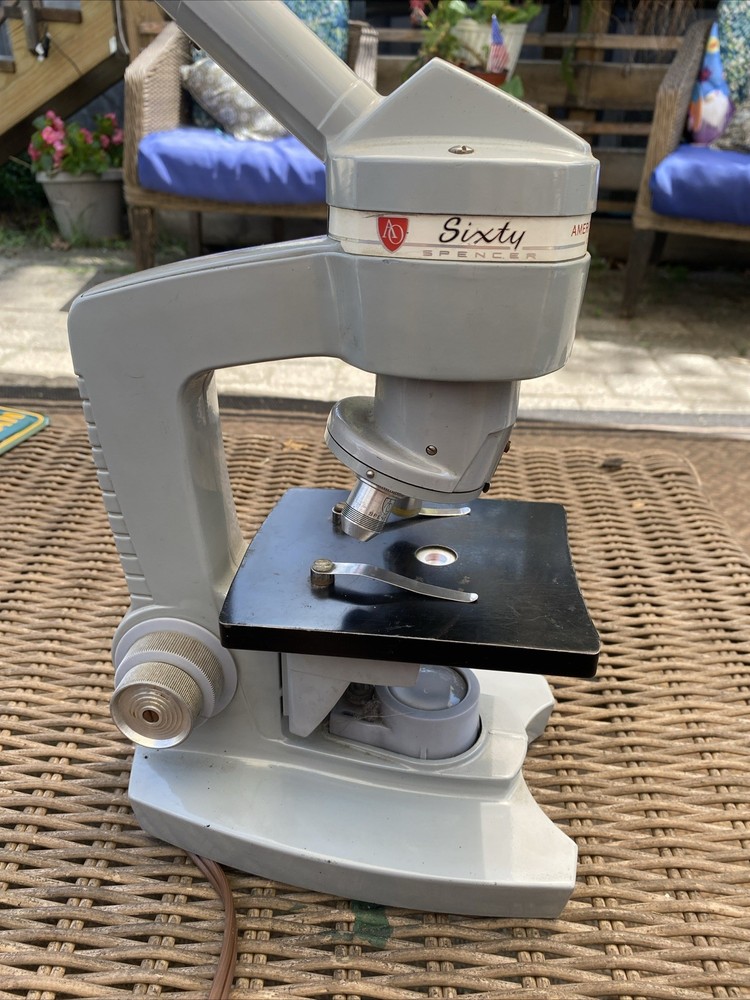 American Optical Sixty Spencer Monocular Microscope 10/43