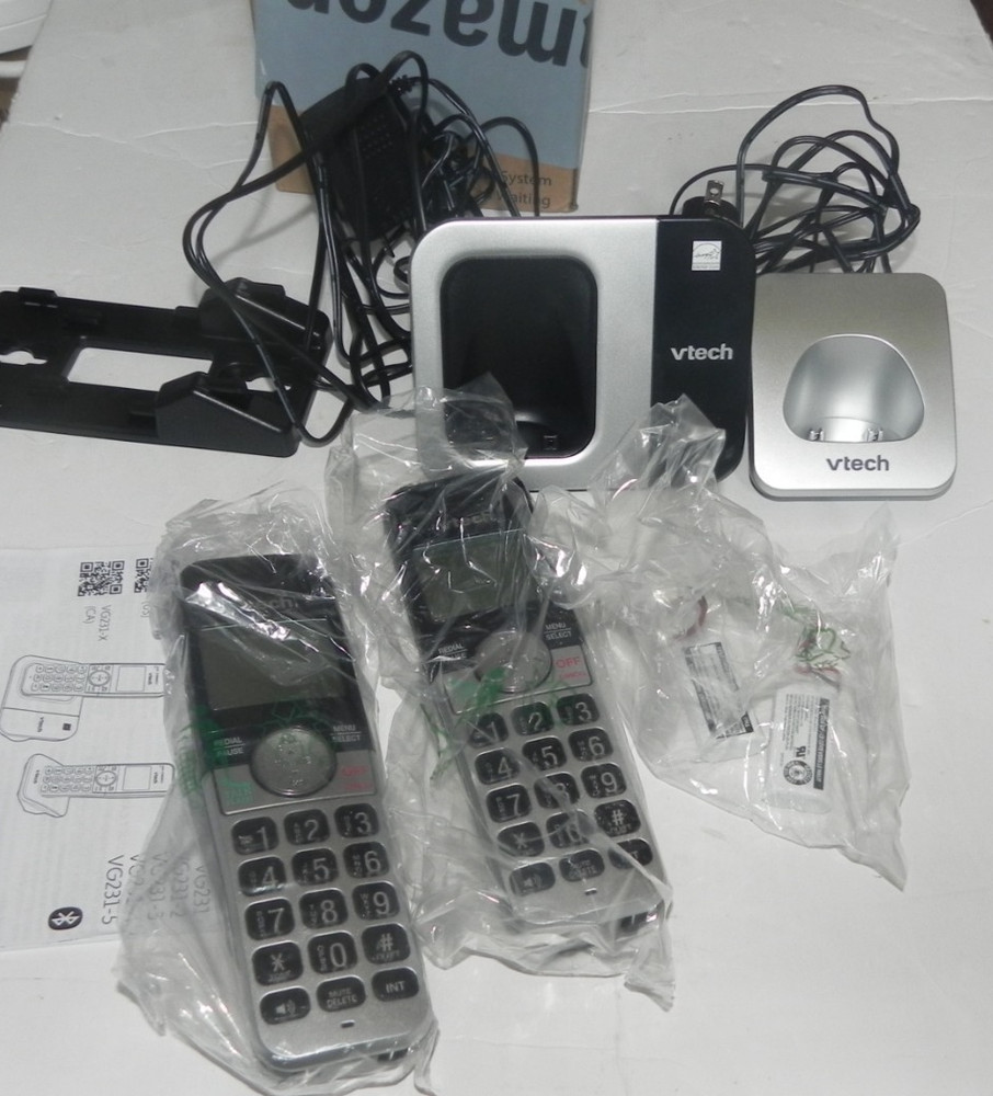 Vtech VG231-2 TWO Cordless Phone Handsets with base & Battery #2