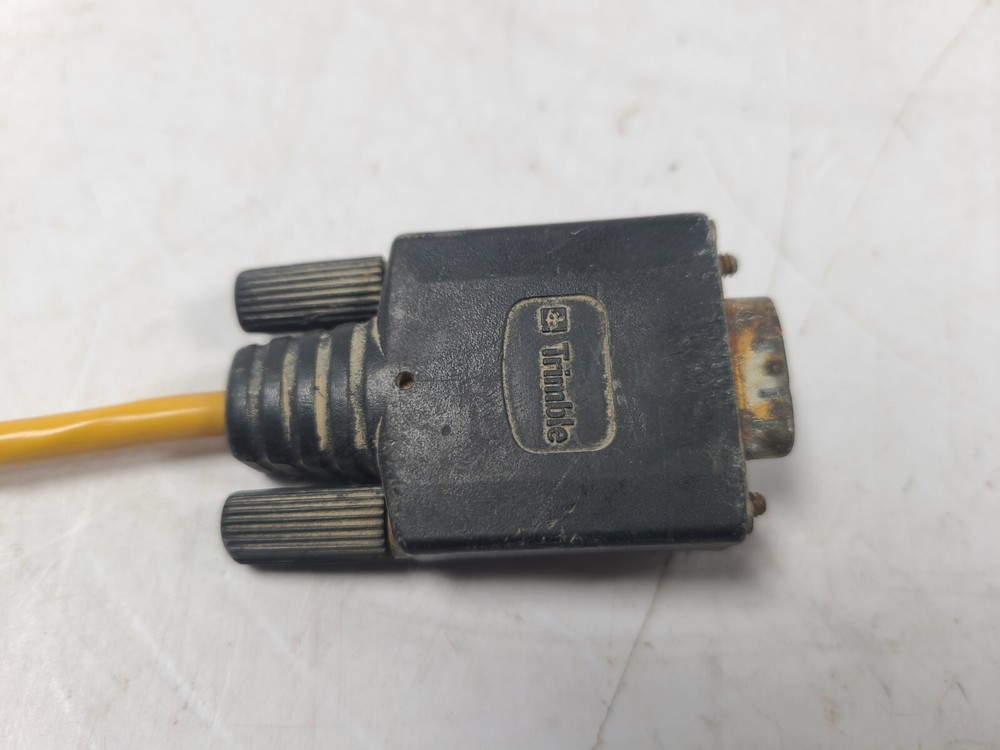 Trimble AG GPS Receiver Standard Power cable / Data Cable (30945 REV A)