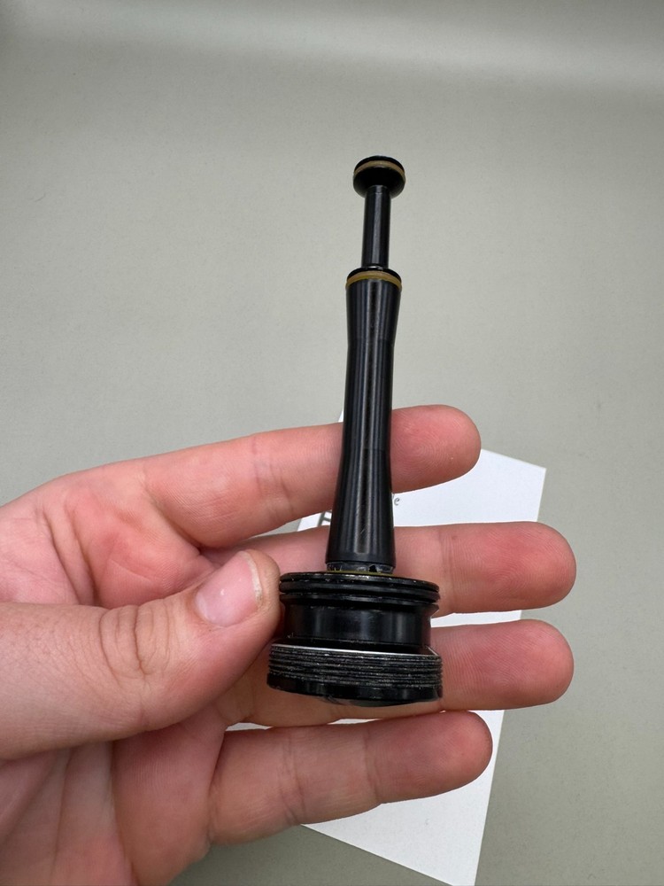 Smart Parts Shocker SFT Bolt Guide-Satin Black