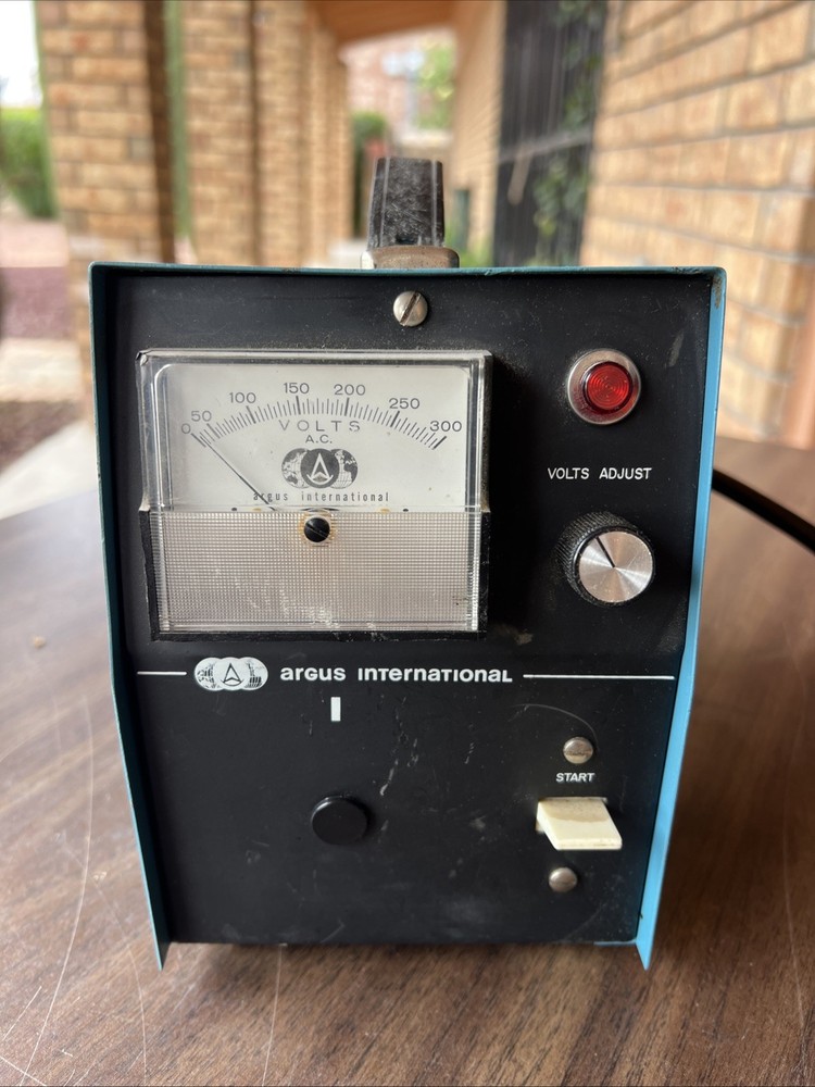 Argus AC Power Supply 0-220 V