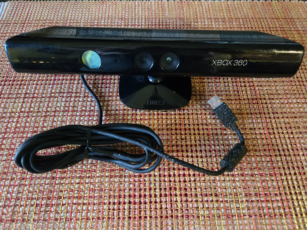 OEM Microsoft Xbox 360 Kinect Sensor Model 1414 Black TESTED
