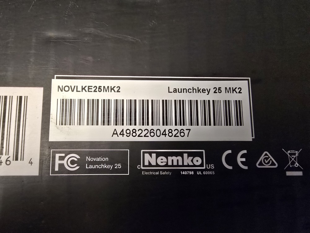 Novation Launchkey Mini MK2 25-Key Midi Keyboard Controller USB