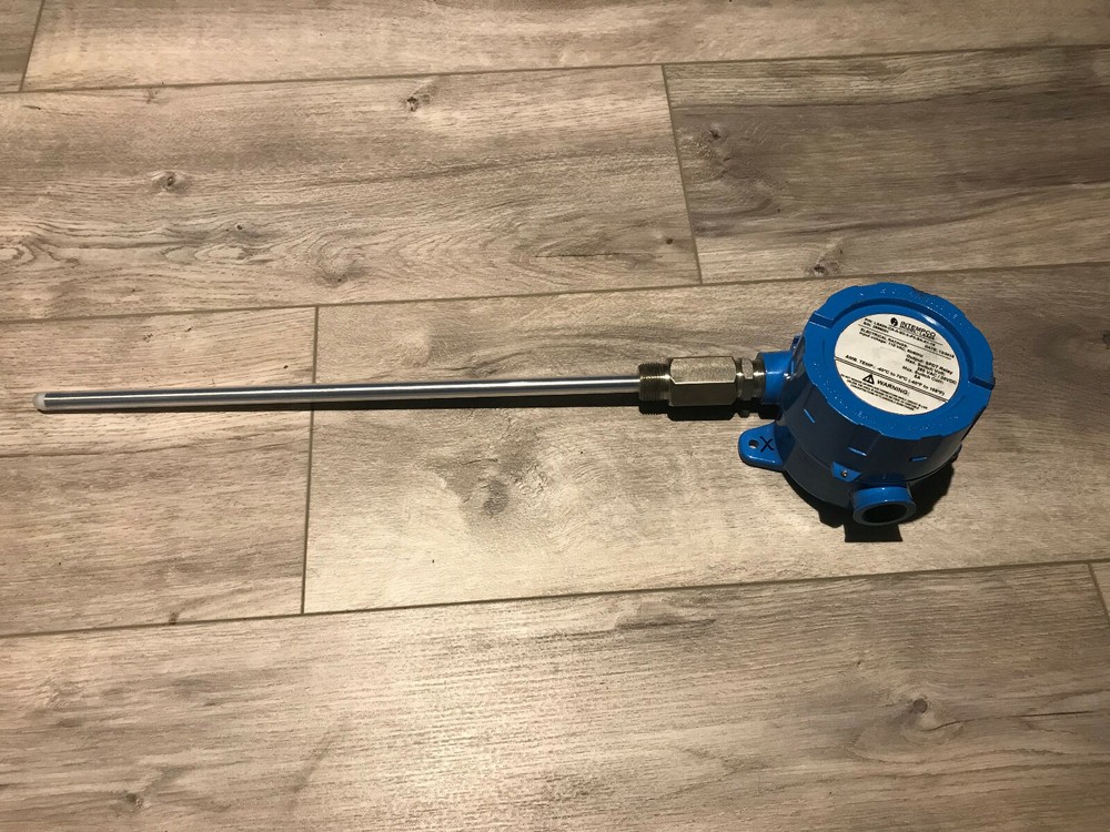 Intempco LSA04-CA-A-B3-X-P3-SA-A1-16 115VAC Capacitance Level switch probe 