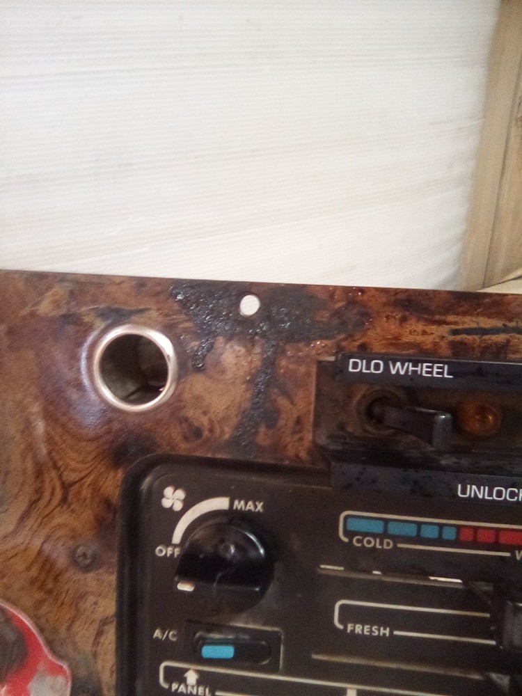 1997 Volvo WIA Dash Switch Panel