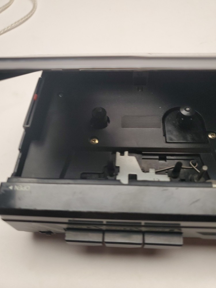 Emerson CRS 25BP Cassette Player Working