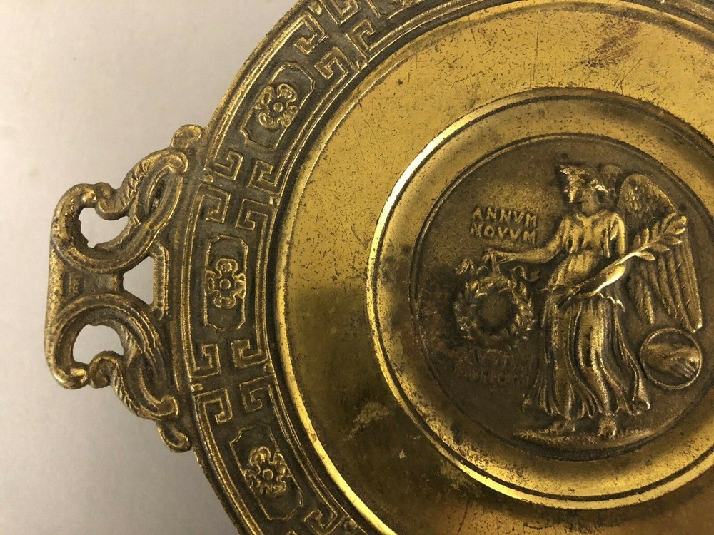 Signed Bradley & Hubbard # 4132 Cast Brass & Iron Footed Compote 3” X 9”