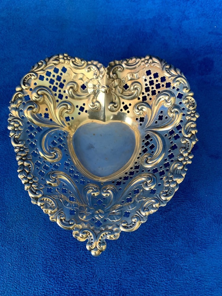 Vintage Gorham Sterling Silver Heart Shape Nut Dish 966