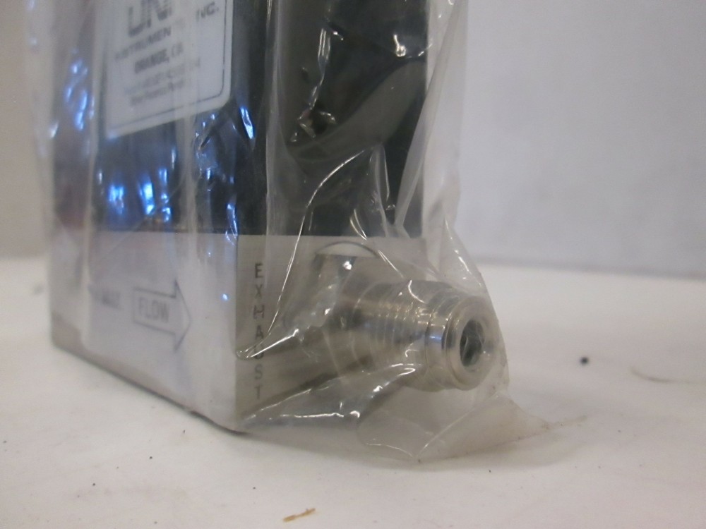 Unit UFC-1500A, Mass Flow Controller, 5 SLPM, O2, Used
