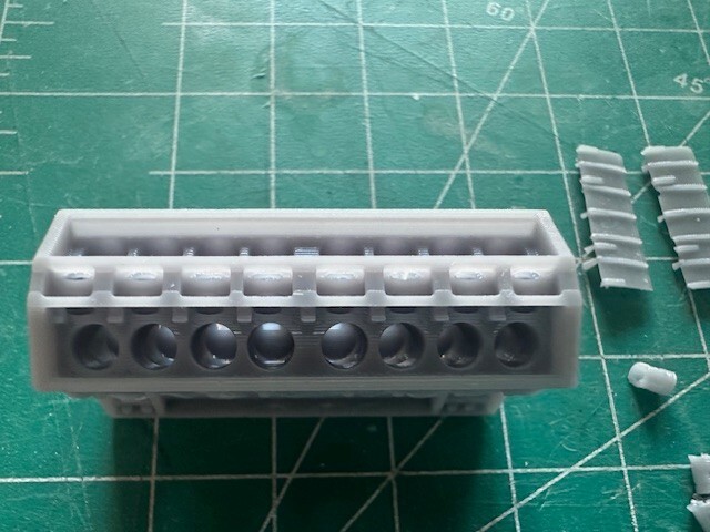 HO scale EMD 645 - 710 Engine Kit - 16cyl